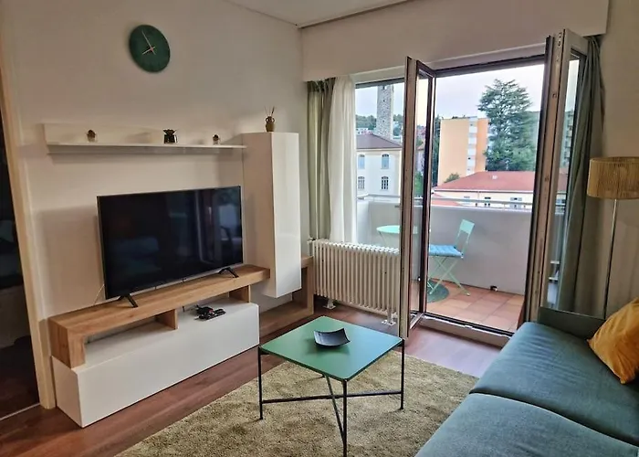 Confortevole Nel Cuore Di Apartment